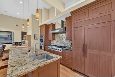 492 N Marathon Cir, Salt Lake City, UT 84108 - Photo 19