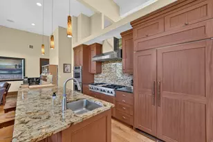 492 N Marathon Cir, Salt Lake City, UT 84108 - Photo 19