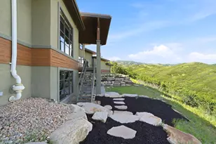 492 N Marathon Cir, Salt Lake City, UT 84108 - Photo 69