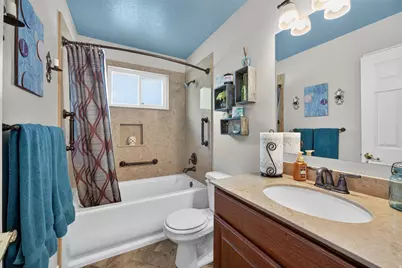 1228 N 2725 W, Layton, UT 84041 - Photo 21