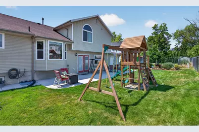 1228 N 2725 W, Layton, UT 84041 - Photo 33