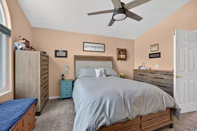 1228 N 2725 W, Layton, UT 84041 - Photo 17