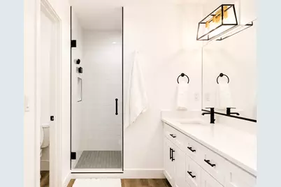 686 N 275 W #7, La Verkin, UT 84745 - Photo 13