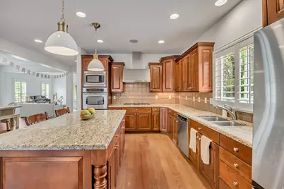 4872 W Wexford Way, South Jordan, UT 84009 - Photo 3