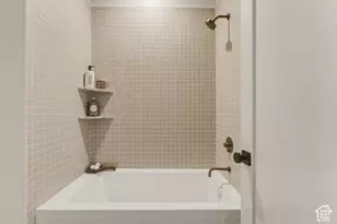 923 N Emery Ln, Elk Ridge, UT 84651 - Photo 43