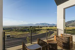 923 N Emery Ln, Elk Ridge, UT 84651 - Photo 89