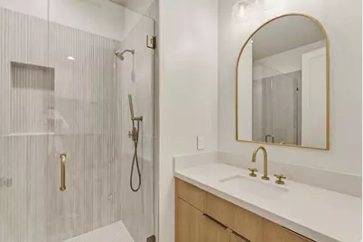 923 N Emery Ln, Elk Ridge, UT 84651 - Photo 71