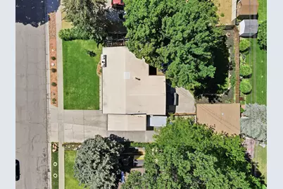6744 S 1560 E, Cottonwood Heights, UT 84121 - Photo 3