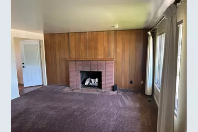 1932 W 4975 S, Roy, UT 84067 - Photo 11