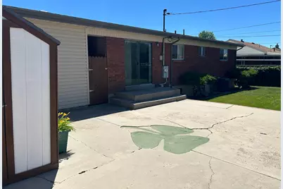 1932 W 4975 S, Roy, UT 84067 - Photo 29