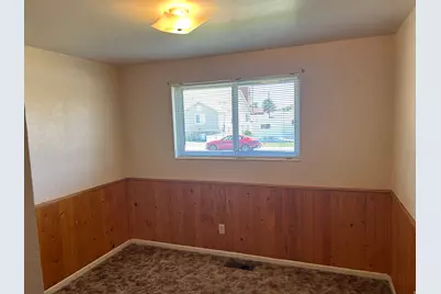 1932 W 4975 S, Roy, UT 84067 - Photo 21