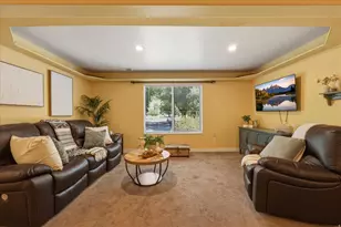 215 S 1050 W, Provo, UT 84601 - Photo 9