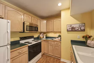 215 S 1050 W #5, Provo, UT 84601 - Photo 11