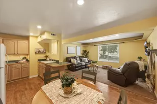 215 S 1050 W, Provo, UT 84601 - Photo 7