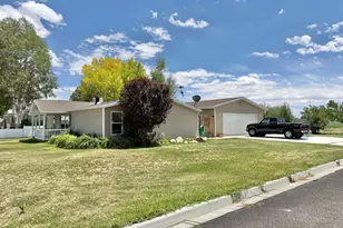 105 W 500 S, Ferron, UT 84523 - Photo 3