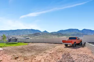 1635 W Onyx Dr, Santaquin, UT 84655 - Photo 27