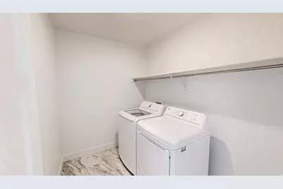 1382 N Meadow Ln #638, Spanish Fork, UT 84660 - Photo 17