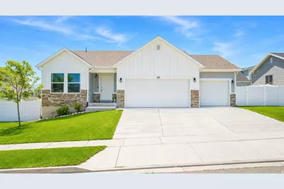 1121 W Honeycomb Dr, Grantsville, UT 84029 - Photo 1