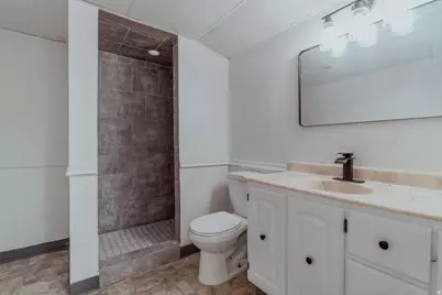 5363 S Ridgecrest Dr W, Taylorsville, UT 84129 - Photo 23