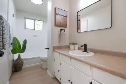 5363 S Ridgecrest Dr W, Taylorsville, UT 84129 - Photo 13
