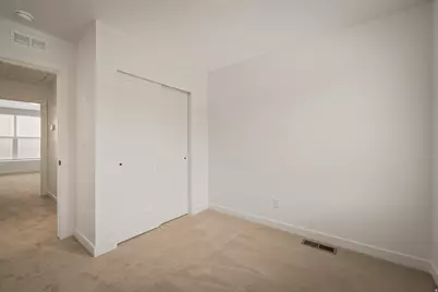 4082 S Sandridge Dr #6, Roy, UT 84067 - Photo 3