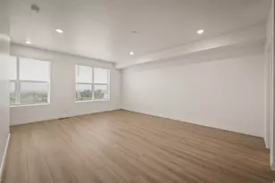 4082 S Sandridge Dr, Roy, UT 84067 - Photo 11
