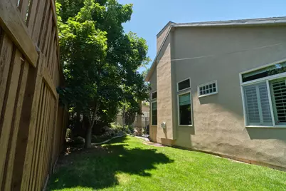 7165 S Villandrie Ln #9, Salt Lake City, UT 84121 - Photo 19