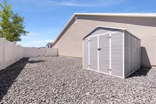 2418 W 3230 S, Syracuse, UT 84075 - Photo 27