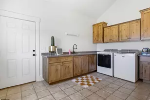 623 N Patterson Ln, Alpine, UT 84004 - Photo 27