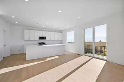 6086 W Sapphire St #331, West Jordan, UT 84081 - Photo 7