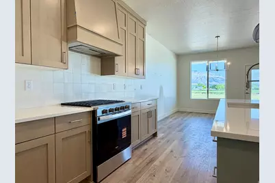 3194 N 2825 W, Plain City, UT 84404 - Photo 13
