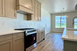 3194 N 2825 W, Plain City, UT 84404 - Photo 13