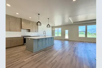 3194 N 2825 W, Plain City, UT 84404 - Photo 9