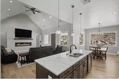 164 W 100 N, Fremont, UT 84747 - Photo 23
