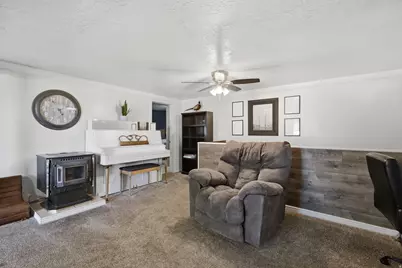 7454 W 3100 S, Magna, UT 84044 - Photo 11