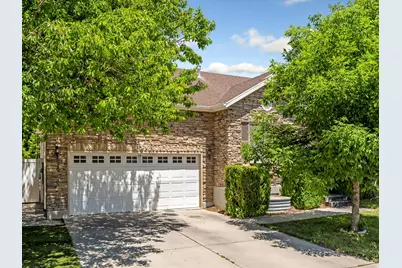 4012 W Heidelberg Ln, West Jordan, UT 84084 - Photo 1