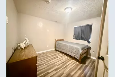 565 S 2400 W, Vernal, UT 84078 - Photo 21