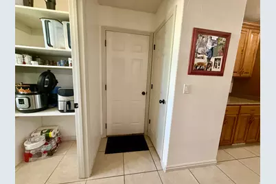 565 S 2400 W, Vernal, UT 84078 - Photo 11