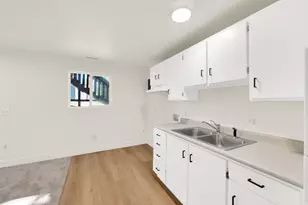 189 N 300 E, Provo, UT 84606 - Photo 75