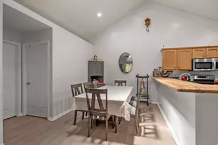 2101 W Abbey View Rd, West Jordan, UT 84088 - Photo 9