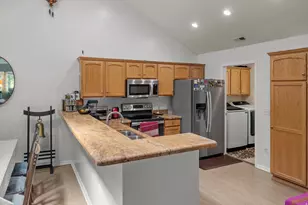 2101 W Abbey View Rd, West Jordan, UT 84088 - Photo 11