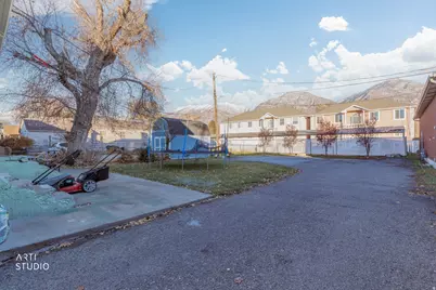 270 N 400 W, Provo, UT 84601 - Photo 39