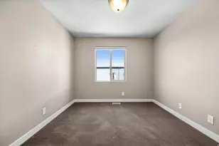 36 W Gilbride Ave, Murray, UT 84107 - Photo 19