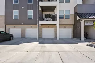 4683 W Sylvie Ct, Riverton, UT 84096 - Photo 19