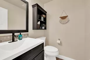 1857 E Thunder Gulch Rd, Eagle Mountain, UT 84043 - Photo 17