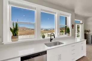 1857 E Thunder Gulch Rd, Eagle Mountain, UT 84043 - Photo 13