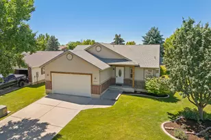 2091 W 2060 S, Syracuse, UT 84075 - Photo 37