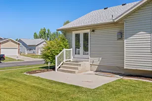 2091 W 2060 S, Syracuse, UT 84075 - Photo 35