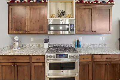 3545 W 3700 S, West Haven, UT 84401 - Photo 9
