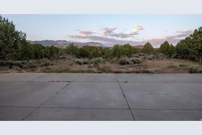 1688 Dammeron Dr E, Dammeron Valley, UT 84783 - Photo 21